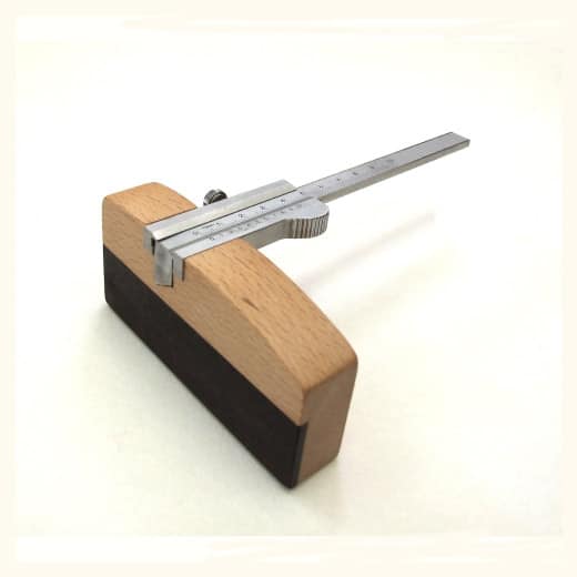 ノギス 鎌毛引き 右小 100Mm 23 ノギス 鎌毛引き 右小 100mm