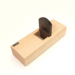 立ち鉋（台直し鉋) 裏金無し４２ｍｍ 包春