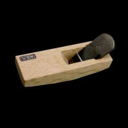 豆四方反鉋 裏金付き２４ｍｍ 包春